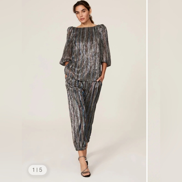 Trina Turk Jess Metallic Set Top And  Pants size S Like New - Picture 1 of 8